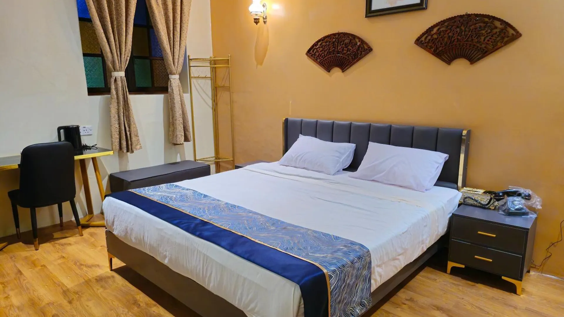 乔治市世纪酒店 The Century Boutique Hotel ג'ורג' טאון