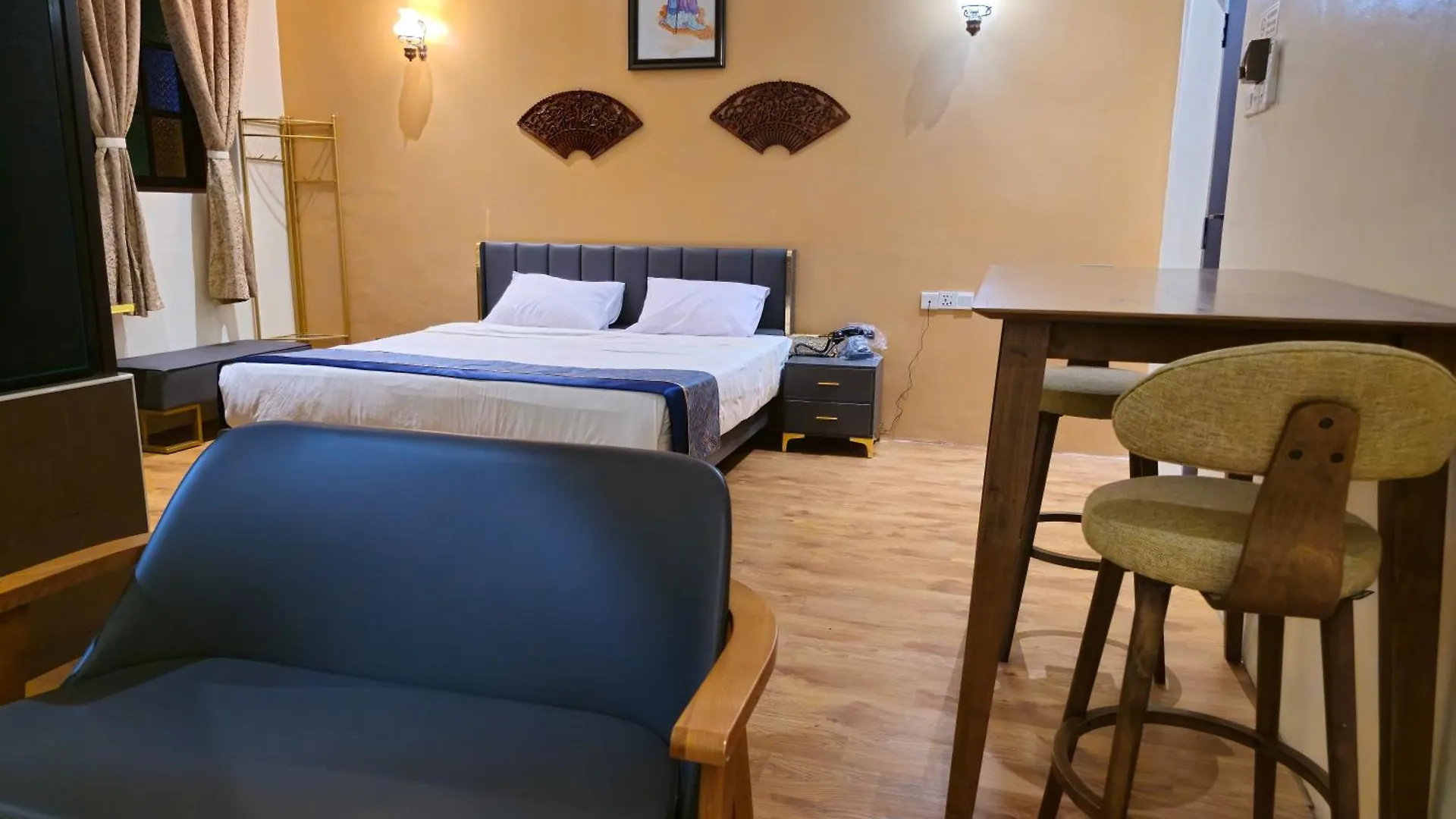 乔治市世纪酒店 The Century Boutique Hotel ג'ורג' טאון